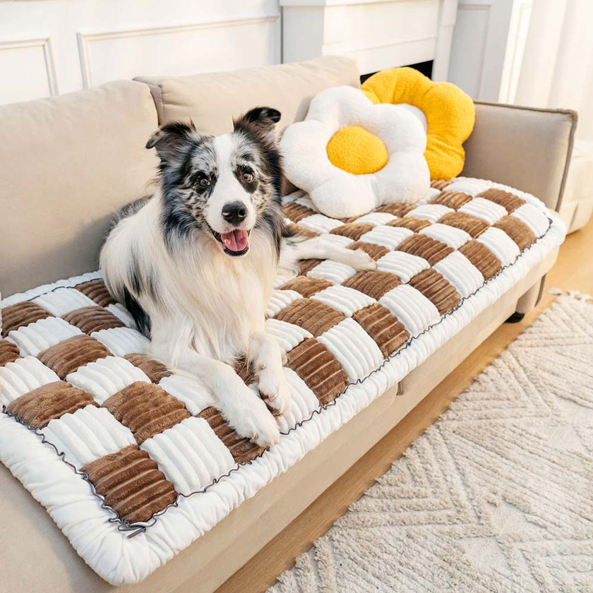 Cream Plaid Fuzzy Pet Mat